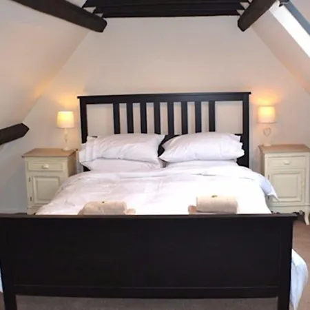 Sanders Yard 3* Whitby