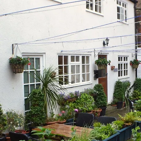 Pensjonat Sanders Yard 3*