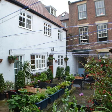 Pensjonat Sanders Yard 3*