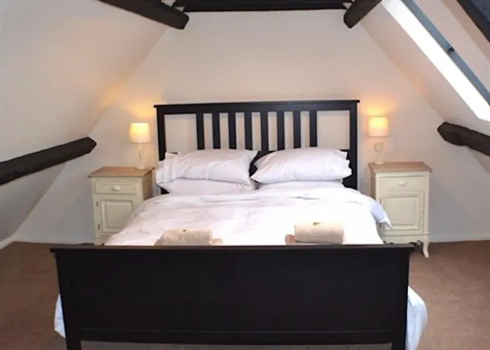 Sanders Yard 3* Whitby