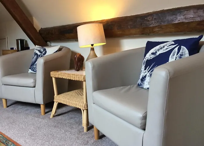 Sanders Yard 3* ويتبي