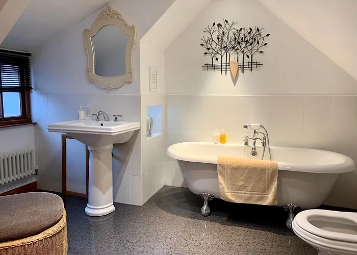 Sanders Yard 招待所 惠特比